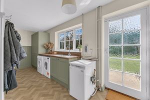 Photo 17- click for photo gallery